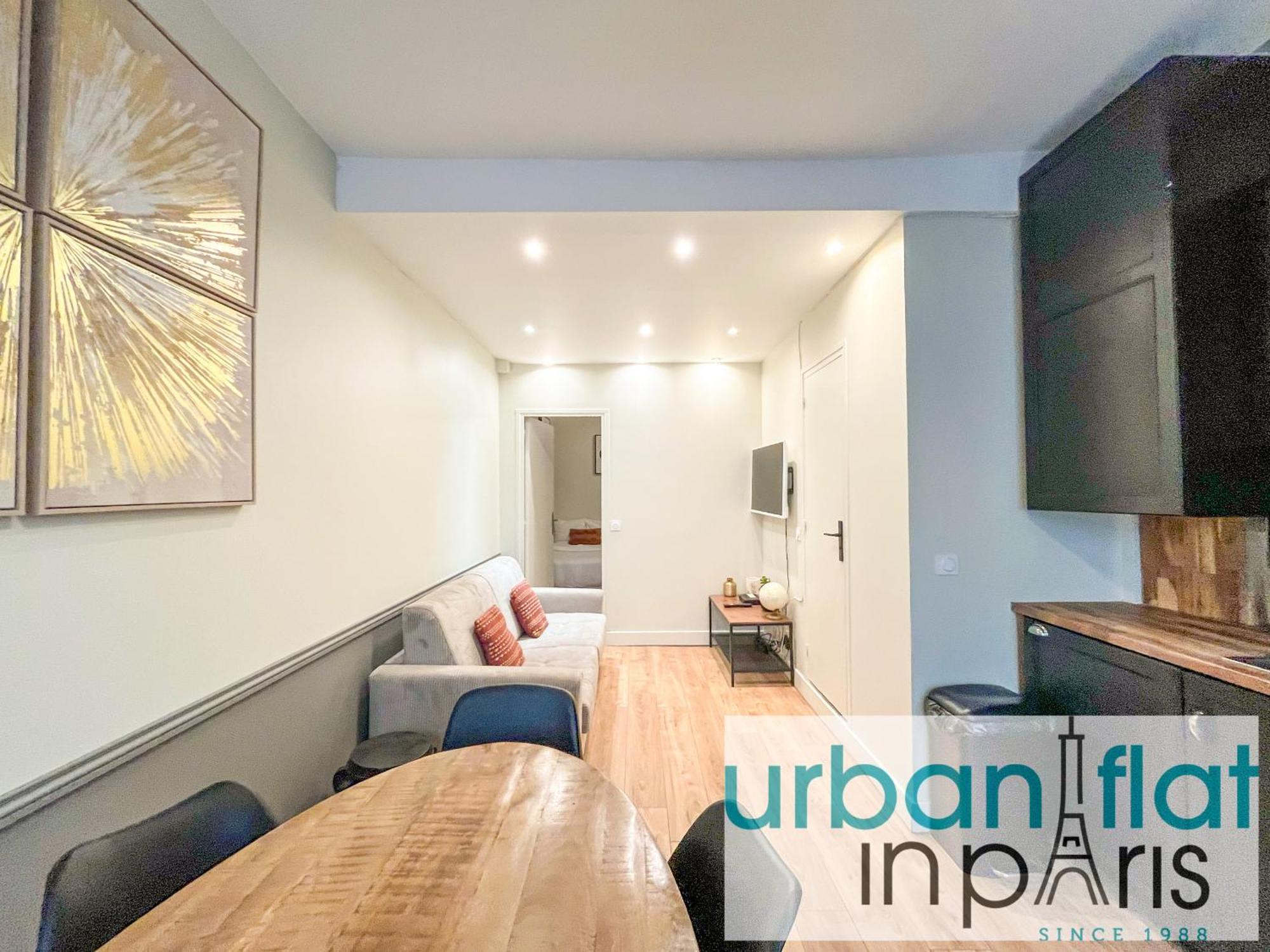 07 - Flat Of Grand Boulevard Apartment *