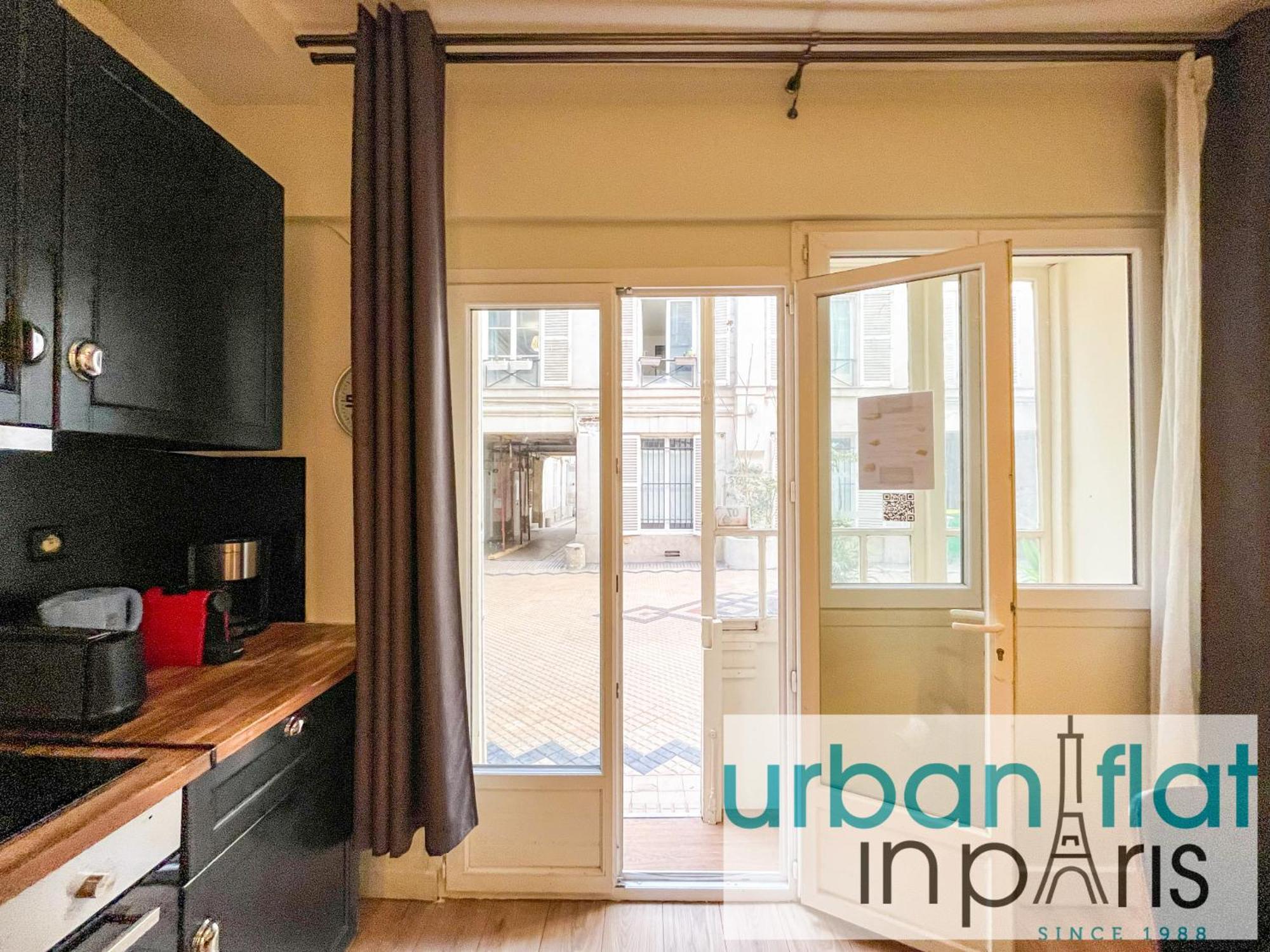 07 - Flat Of Grand Boulevard * Paris